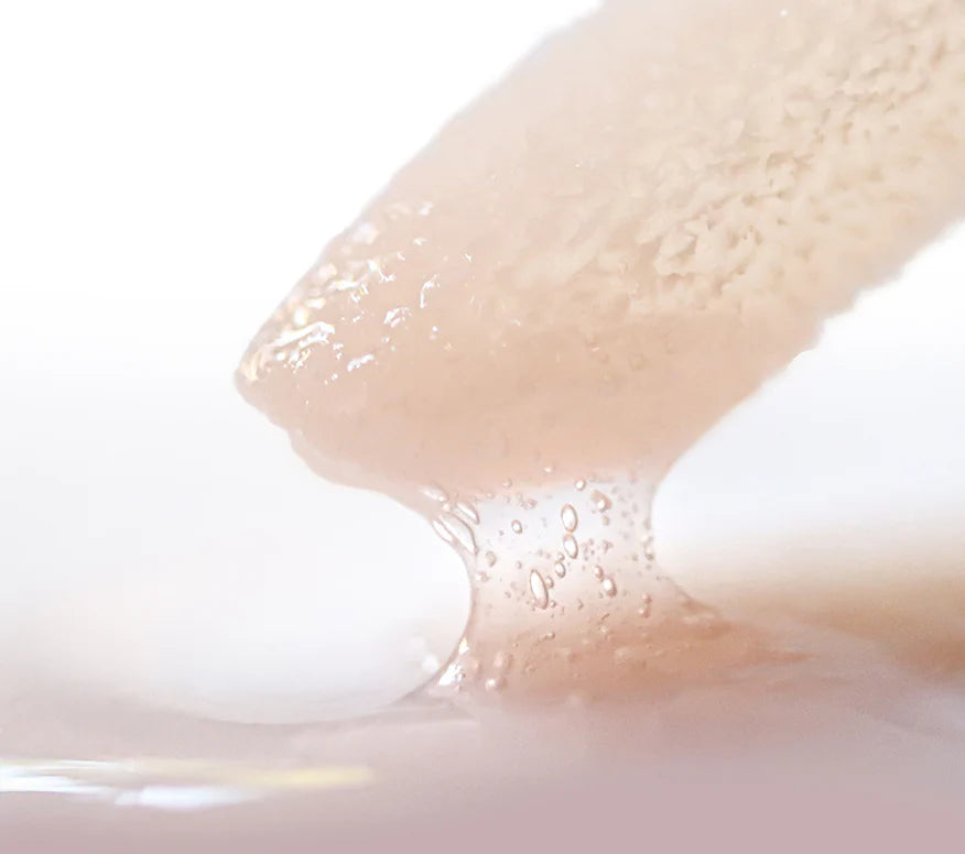 Lip Conditioner ~ Clear Tint image 3